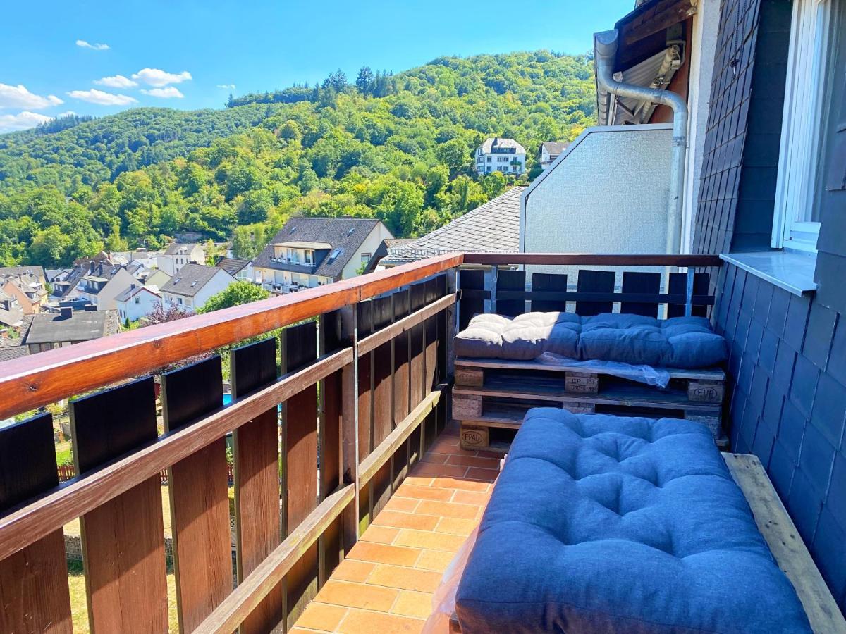 Burg Panorama Blick Moderne Zentrale Fewo Cochem Exteriör bild
